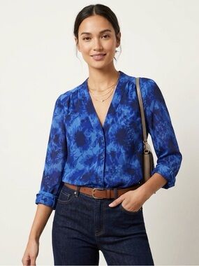 GRW Floral Long Sleeve Blouse, Women’s Size M, Blue Navy
